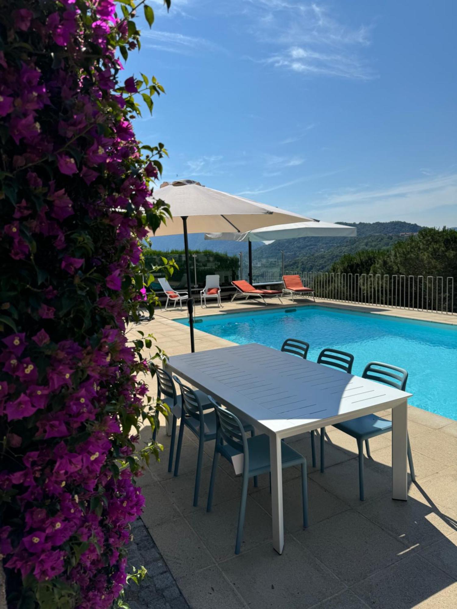 Veralto - Modern Suite With Como Lake View Vacallo Eksteriør bilde